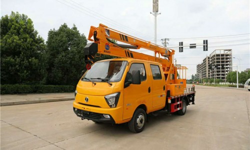 8米高空作業車 