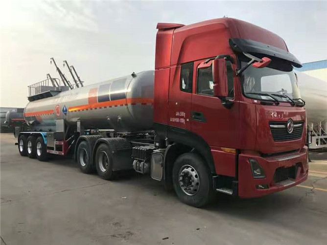 三氯硅烷半掛車生產(chǎn)廠家.jpg