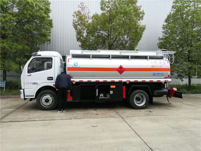 加油車廠家.jpg