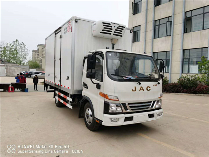 冷藏車.jpg