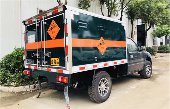 爆破器材運輸車廠家.jpg